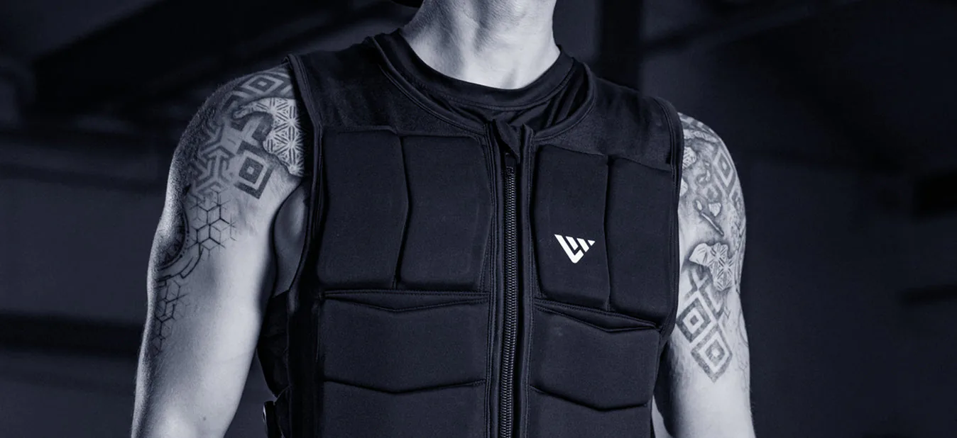 EVRVEST: ergonomic weight distribution in detail